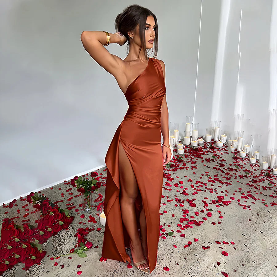 Elegant Slant Shoulder Satin Dress™